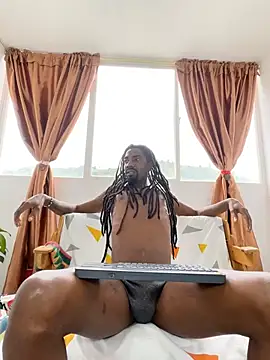 Show modela Malkon_Big na web-kameri