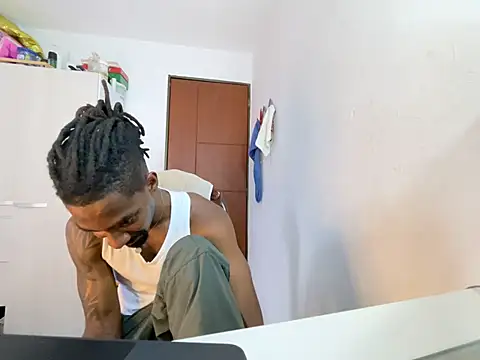 Malkon_Big Show in webcam