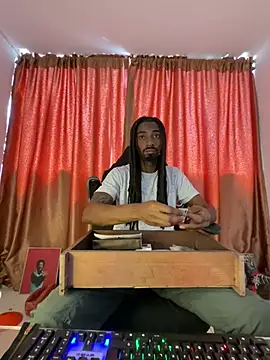 Malkon_Big Show in webcam