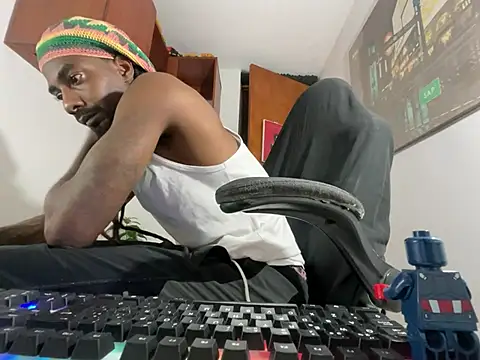 Show modela Malkon_Big na web-kameri