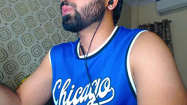 cutebeardi Show Webcam