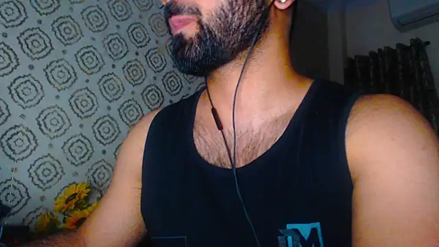 cutebeardi's Live XXX Chat