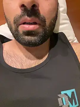 cutebeardiのウェブカメラショー
