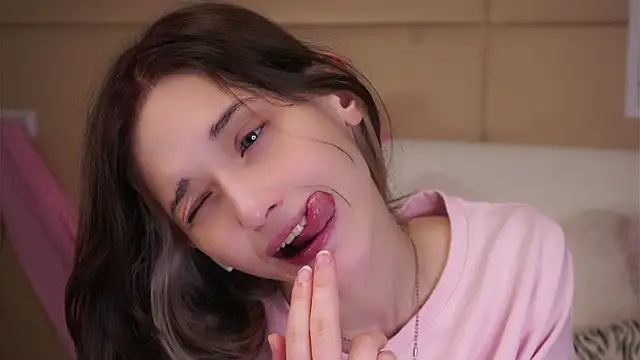 XXX chat uživo modela EdlinHargus