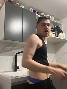 Aaronn_Gomezz 网络视讯表演