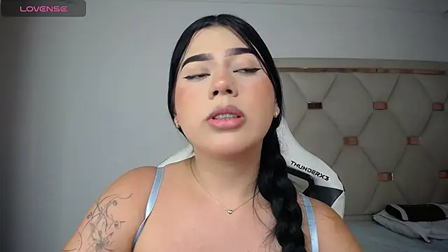 Ashley_piinkk_ 在線直播表演
