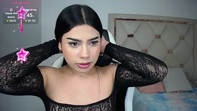 Ashley_piinkk_ 在線直播表演