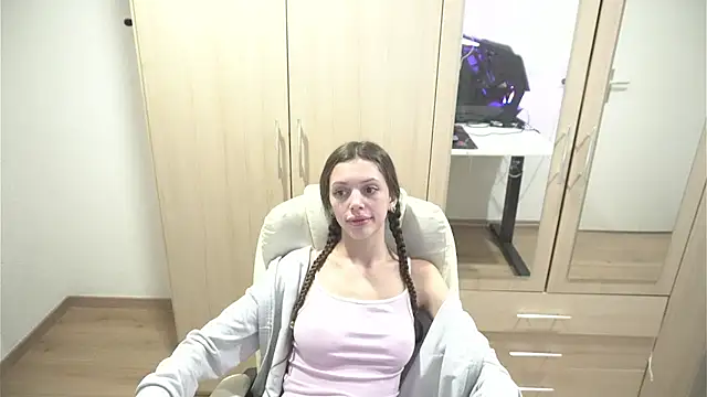 XXX chat uživo modela AriaaLee