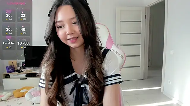XXX chat uživo modela Fluffy_Rose