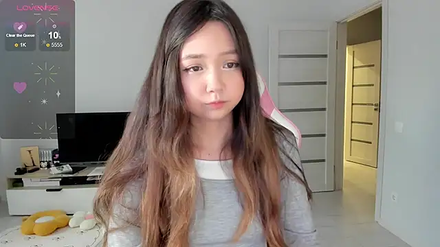 Fluffy_Rose Pertunjukan Webcam