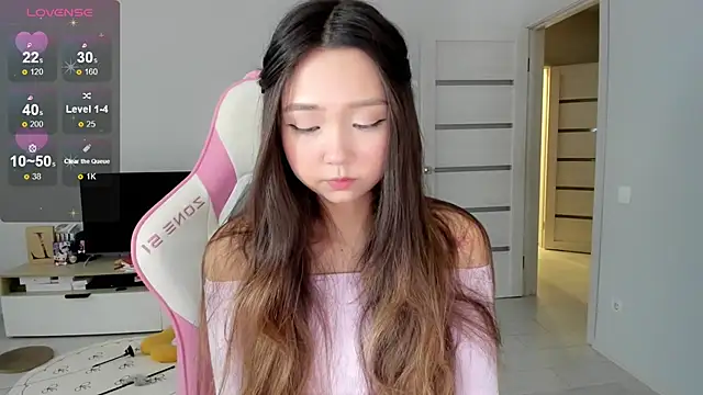 دردشة Fluffy_Rose الجنسية المباشرة