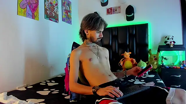 Brutal_Sex_Fucking webcam show