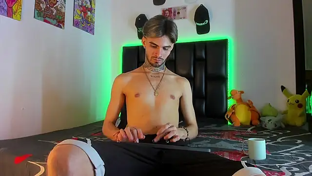 Brutal_Sex_Fucking: διαδικτυακό σόου στην κάμερα