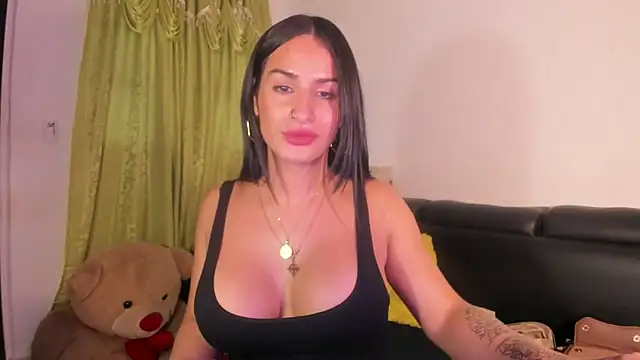 jennifer_ts: διαδικτυακό σόου στην κάμερα