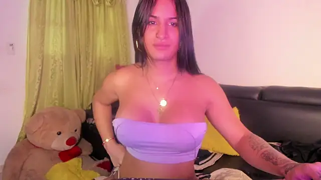 Show de jennifer_ts na webcam