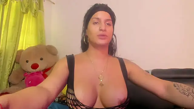 jennifer_ts' Webcam Show
