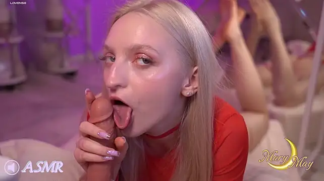 marylunamay Webcamshow