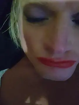 cumlovinsissy: вебкам-шоу