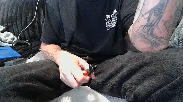 JohnnyKorrupt_ Шоу с уебкамера