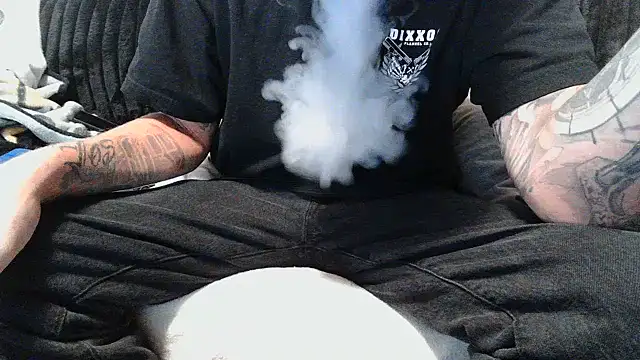 הופעת וובקאם של JohnnyKorrupt_