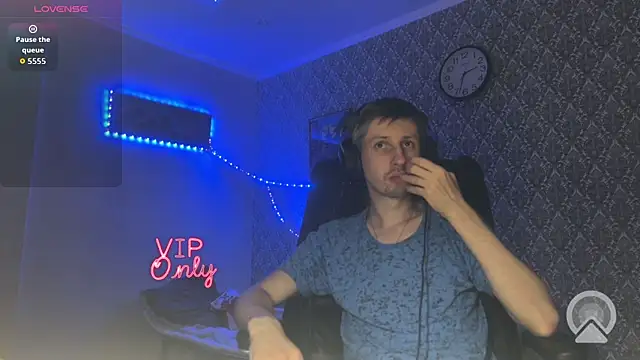 Aki-Laky Show in webcam