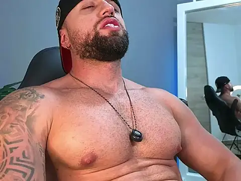 OwenMaximus814 Show Webcam