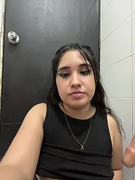 Samantthaescobar Show in webcam