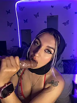 Lia-mitch Show in webcam
