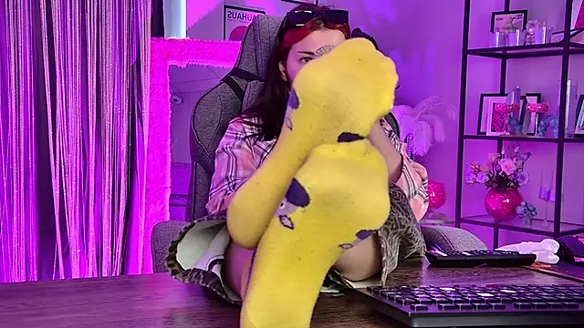Chat +18 de AliceSunday ao vivo
