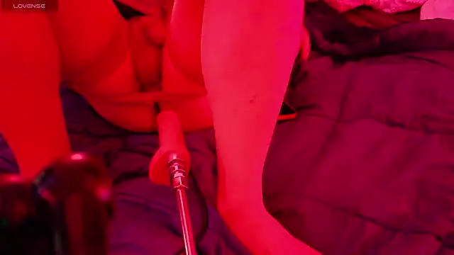 NinasNylonz 在線直播表演