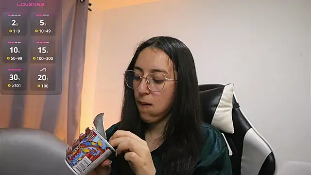 Sweet_Sammy_'s Live XXX Chat