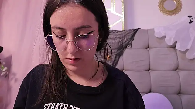 Sweet_Sammy_'s Live XXX Chat