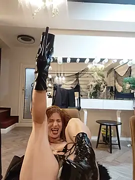 MinnieDrew Live XXX-chat