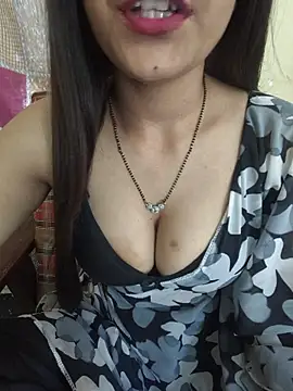 Hot_rashika_ 网络视讯表演