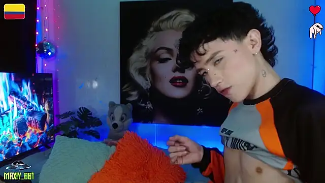 maxiy_001 webcam show