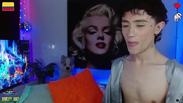 Webkamerová show maxiy_001