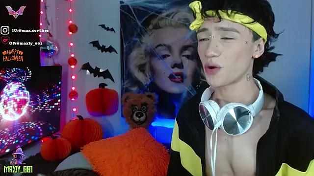 maxiy_001 Show Webcam