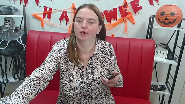 Chat XXX en directo de FreyaDak