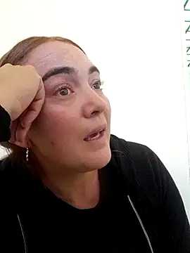 Sala de chat en directo de abril15-
