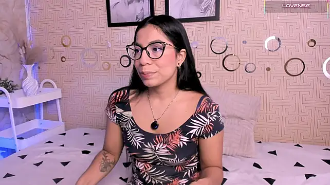 Mia_Gothzx's Live XXX Chat