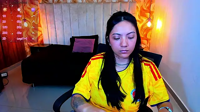 Chat +18 de miichael_black ao vivo