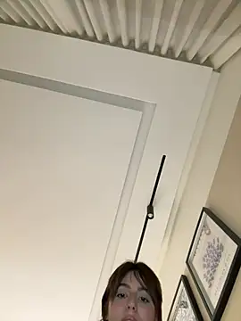 dora-27's Live XXX Chat