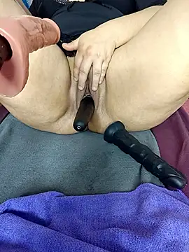 -Soror's Webcam Show