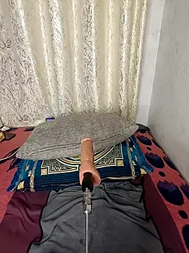 -Soror Adlı Modelin Web Kamerası Şovu