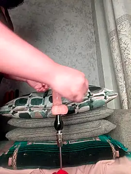 -Soror Adlı Modelin Web Kamerası Şovu