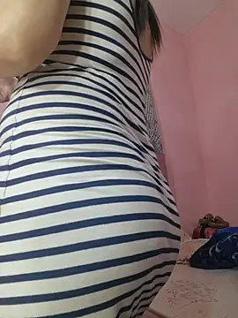 Miss-Soka Adlı Modelin Web Kamerası Şovu