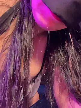 VeYoullaa-Betsh1's Webcam Show