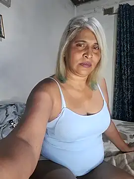 Goodgirlsue_77 现场XXX聊天