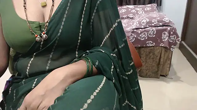 Webkamerová show sunitha-3