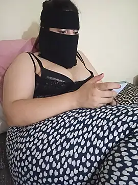 LONA-_- live XXX chat